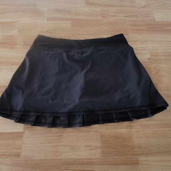 Lululemon Skort ~ Size 8 - Picture 3 of 5